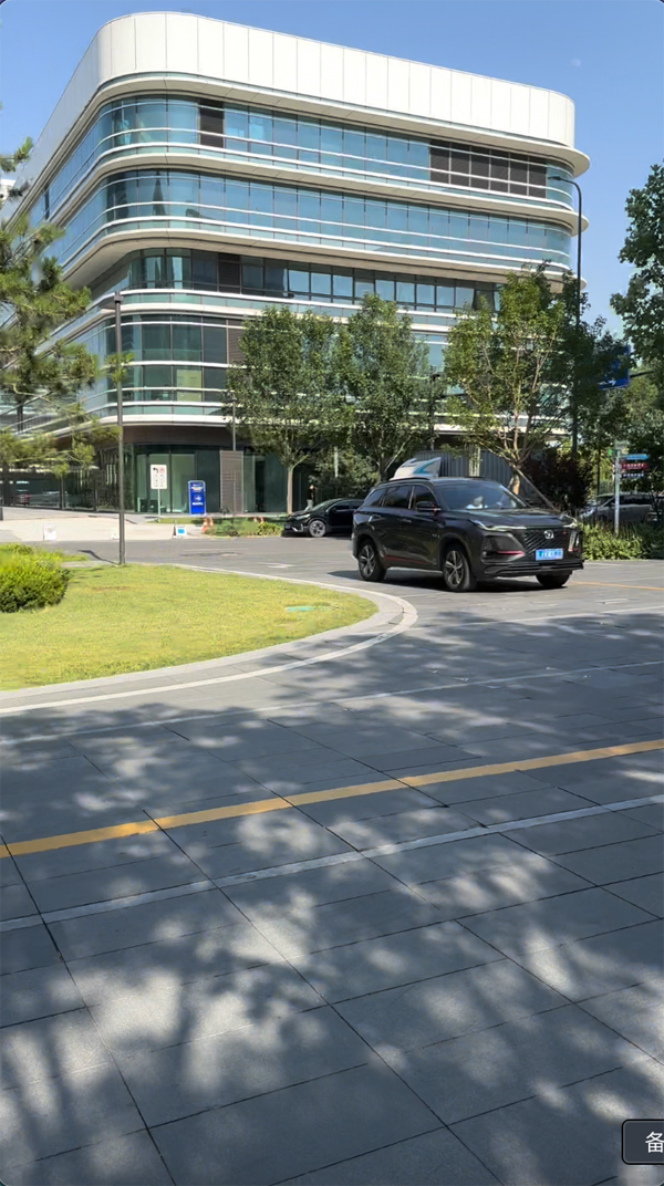 大興機(jī)場(chǎng)停車(chē)難？試試這些“隱藏車(chē)場(chǎng)”